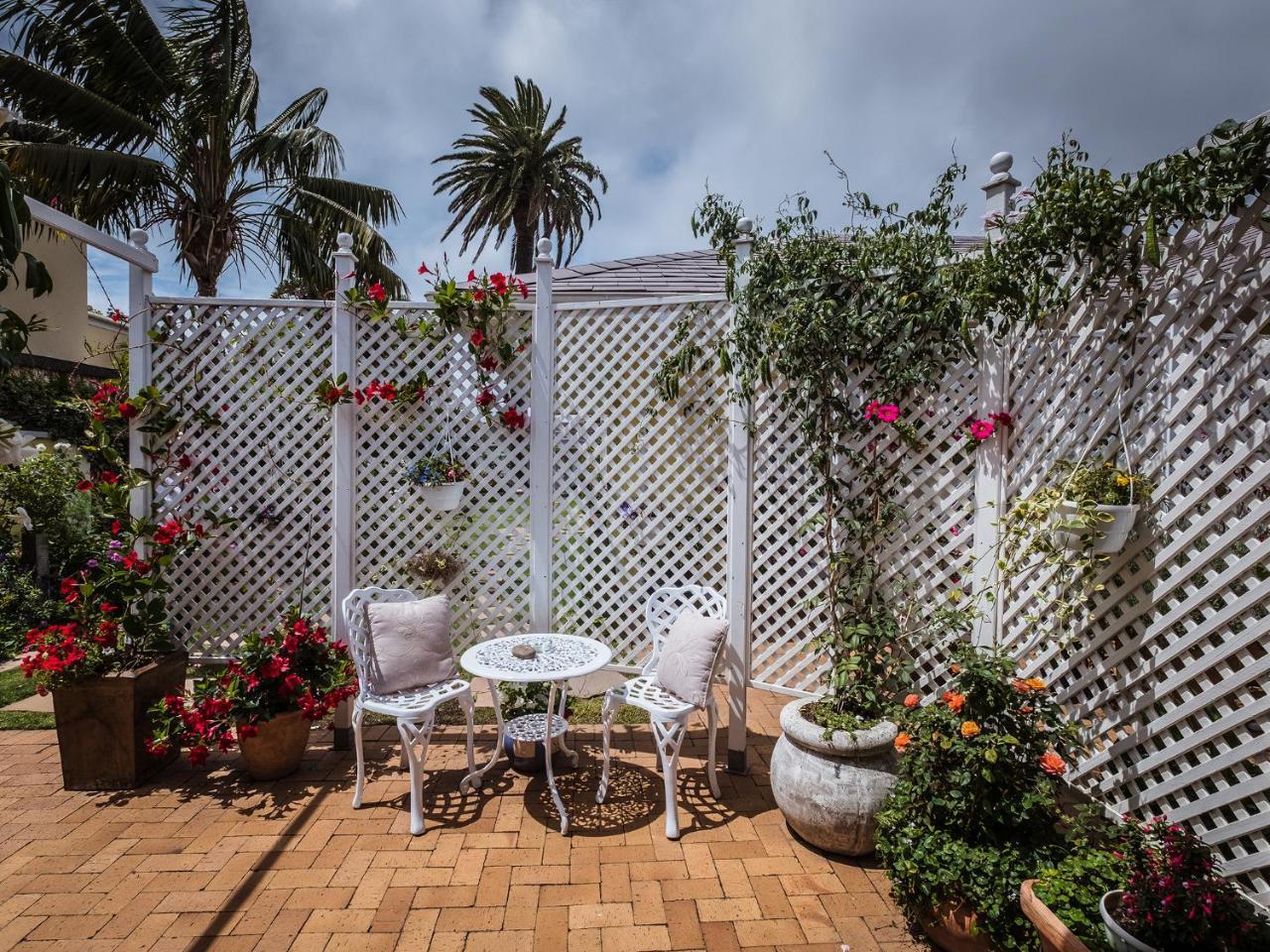 On The Bay Bed and Breakfast Port Elizabeth Exteriör bild